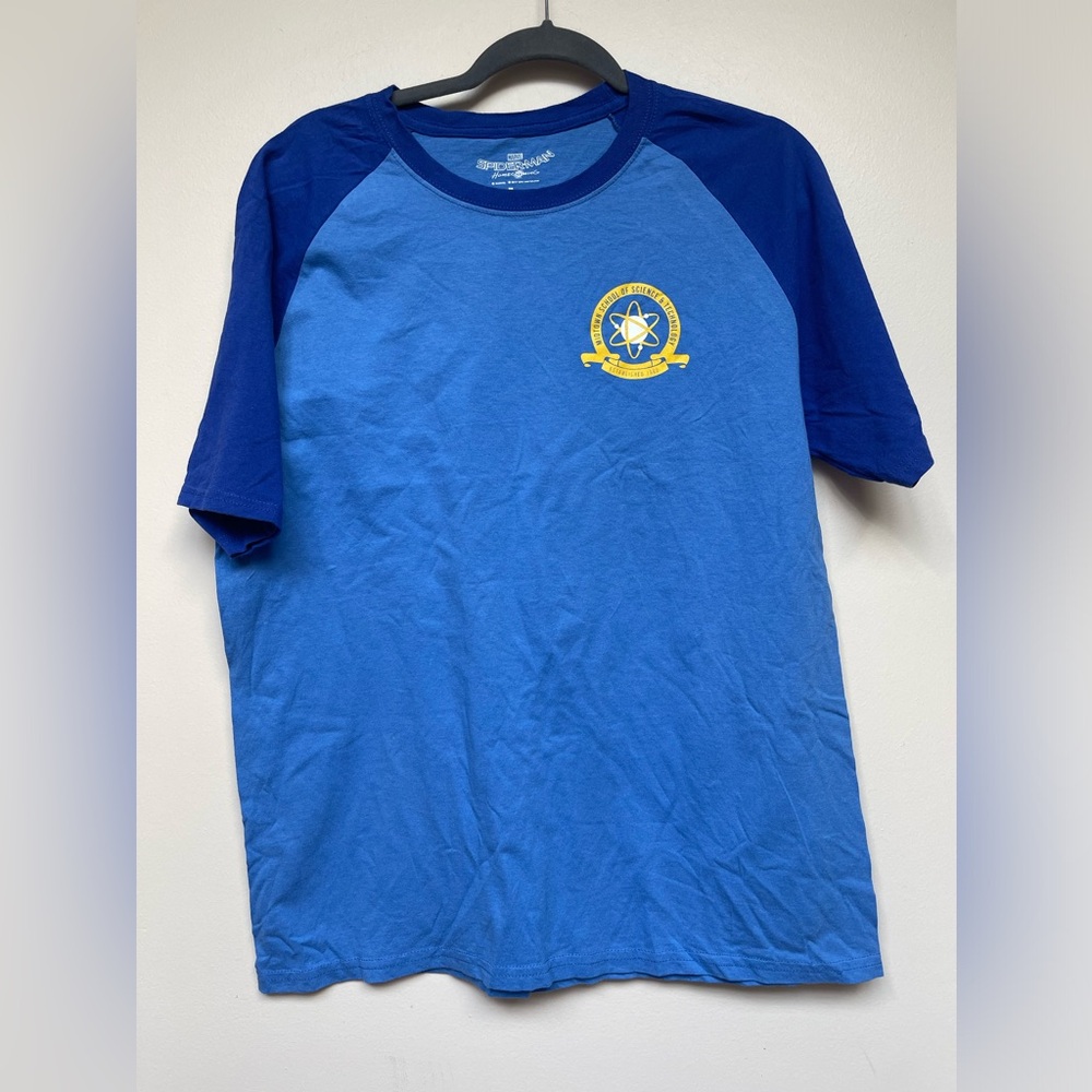 Loot Crate Spider-man Homecoming tee shirt